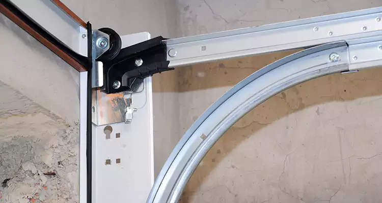 Maintain Liftmaster Garage Door Off Track in Sunset, FL